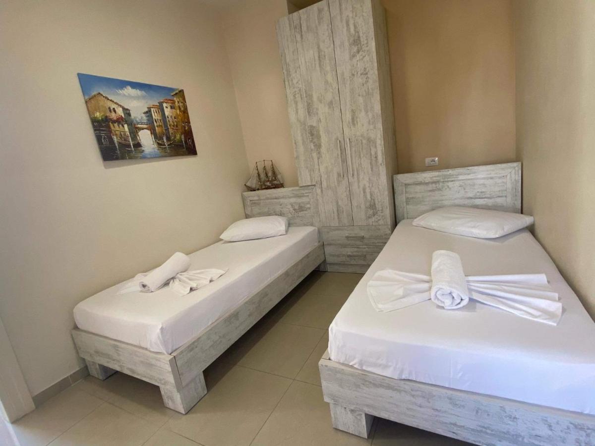 Apartamente Berti'S Garden Sarandë Exteriér fotografie
