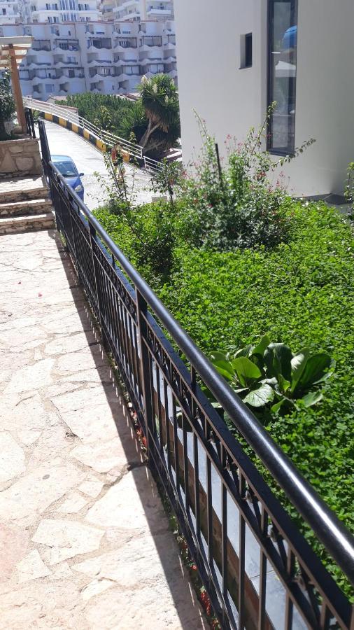 Apartamente Berti'S Garden Sarandë Exteriér fotografie