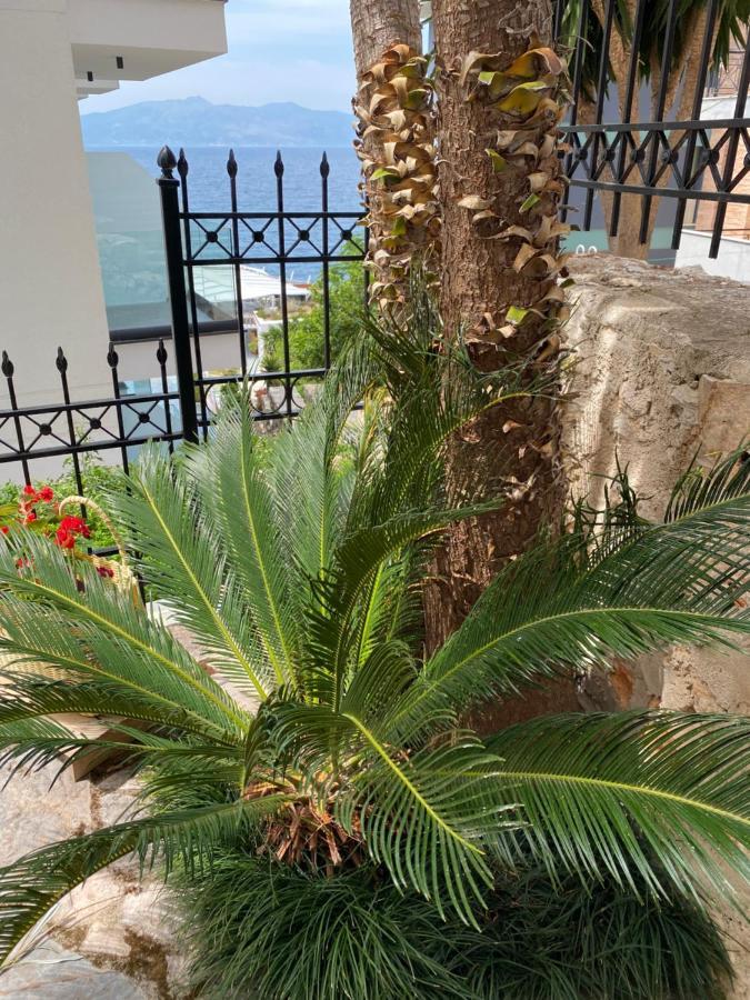 Apartamente Berti'S Garden Sarandë Exteriér fotografie