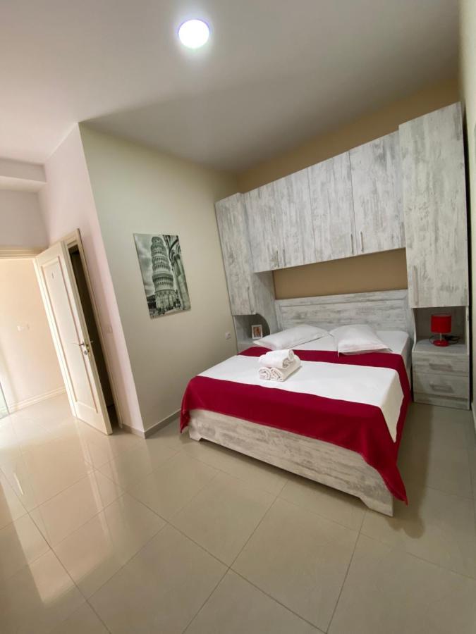 Apartamente Berti'S Garden Sarandë Exteriér fotografie